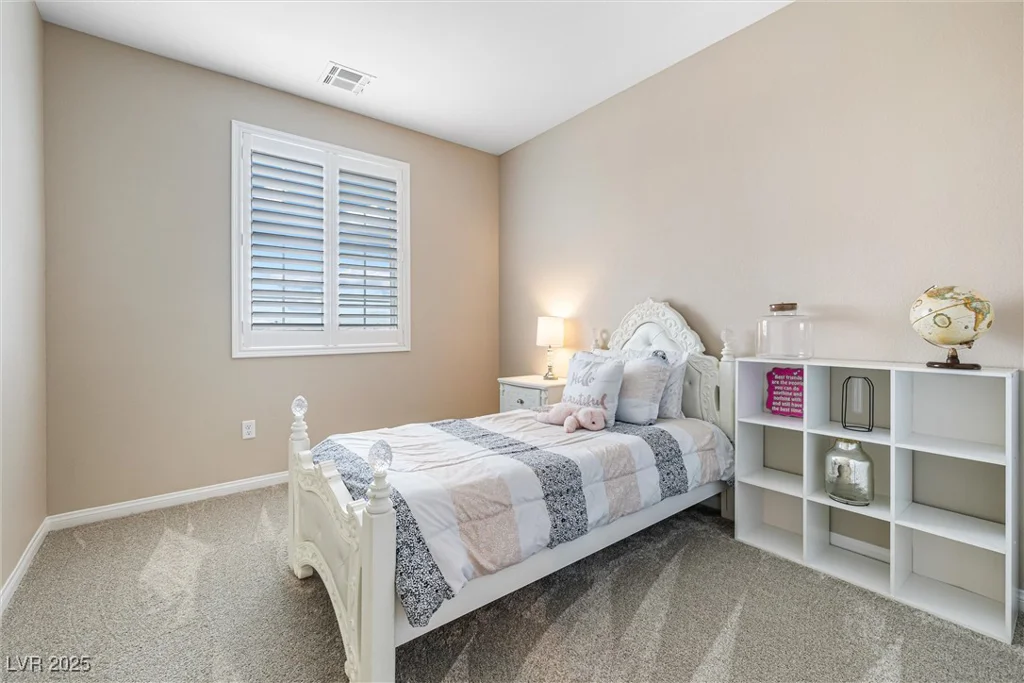 6611 Dove Point, Las Vegas, NV 89130