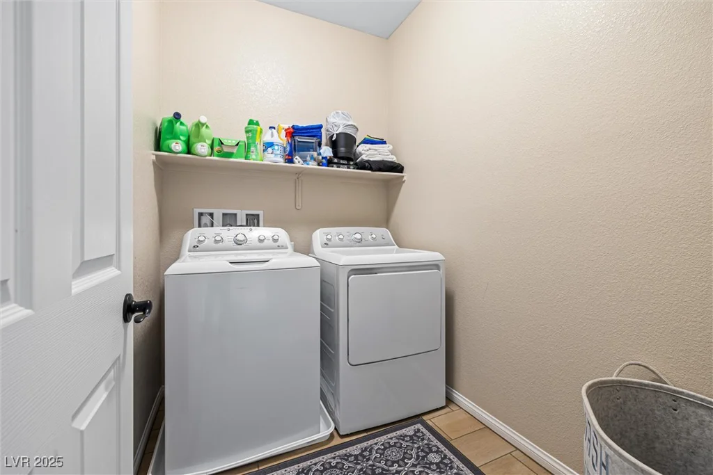 6611 Dove Point, Las Vegas, NV 89130
