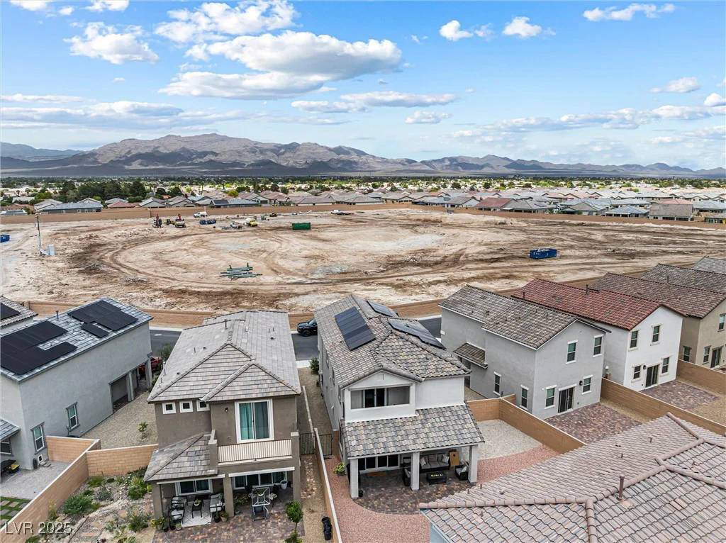 6611 Dove Point, Las Vegas, NV 89130