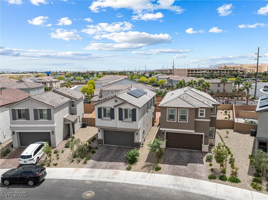 6611 Dove Point, Las Vegas, NV 89130