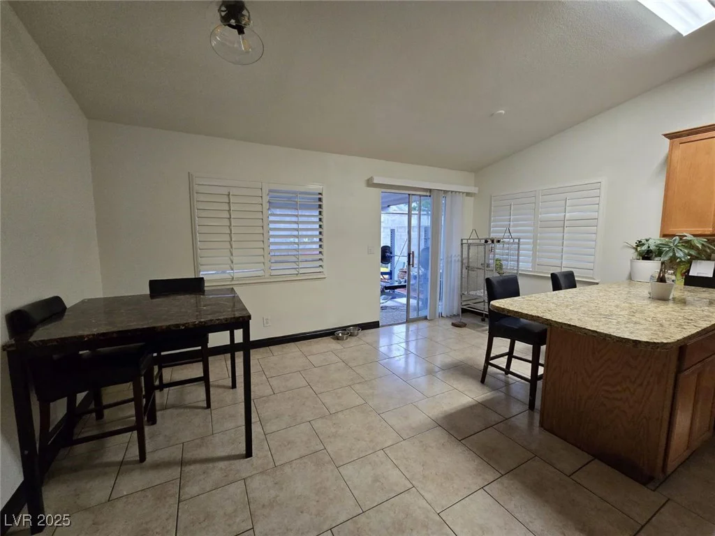 6361 Copperfield, Las Vegas, NV 89108
