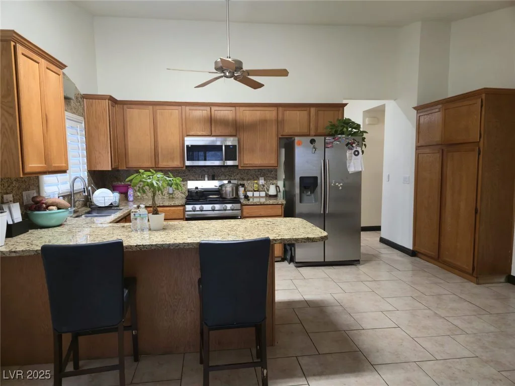 6361 Copperfield, Las Vegas, NV 89108