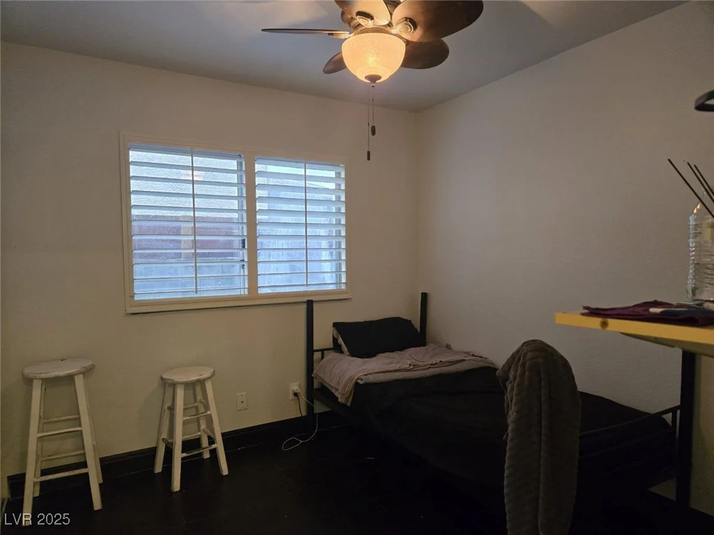 6361 Copperfield, Las Vegas, NV 89108