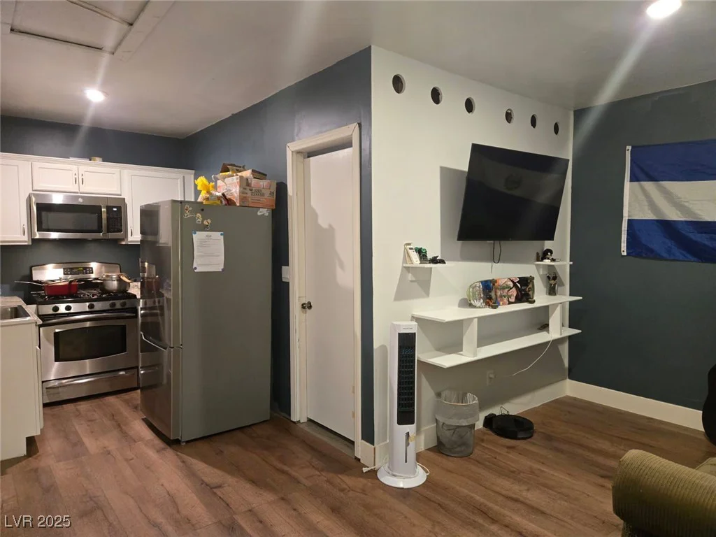 6361 Copperfield, Las Vegas, NV 89108