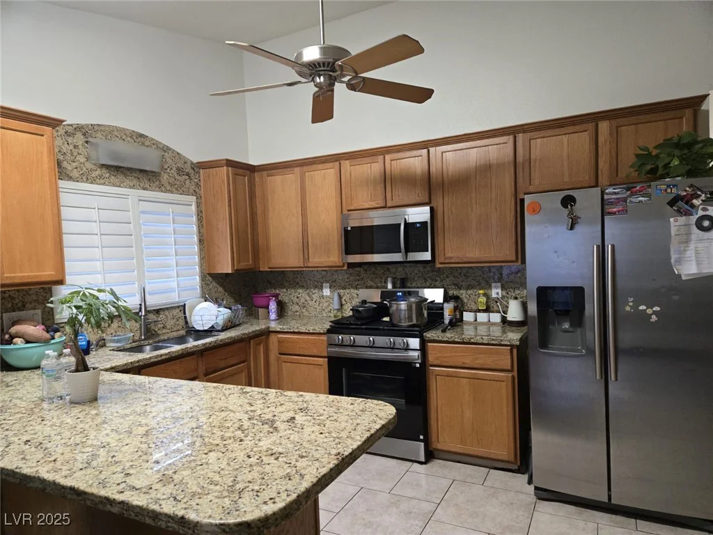 6361 Copperfield, Las Vegas, NV 89108