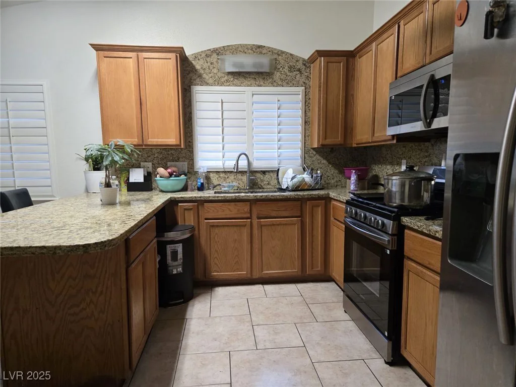 6361 Copperfield, Las Vegas, NV 89108