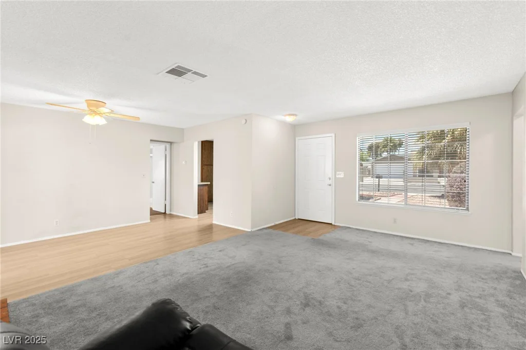421 Carlin, Las Vegas, NV 89110