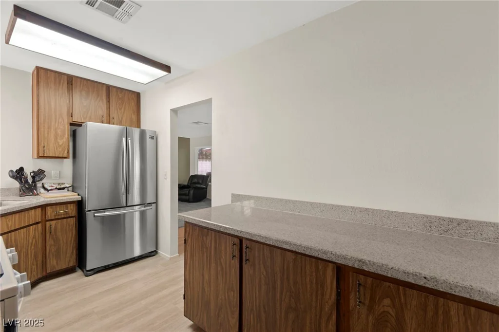 421 Carlin, Las Vegas, NV 89110