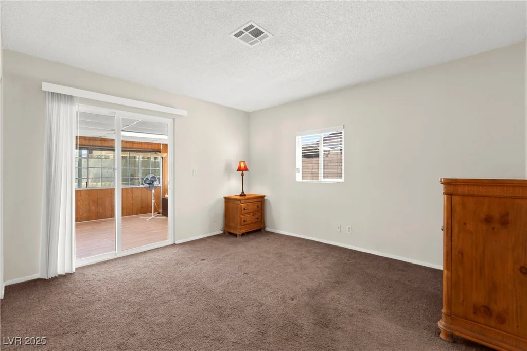 421 Carlin, Las Vegas, NV 89110