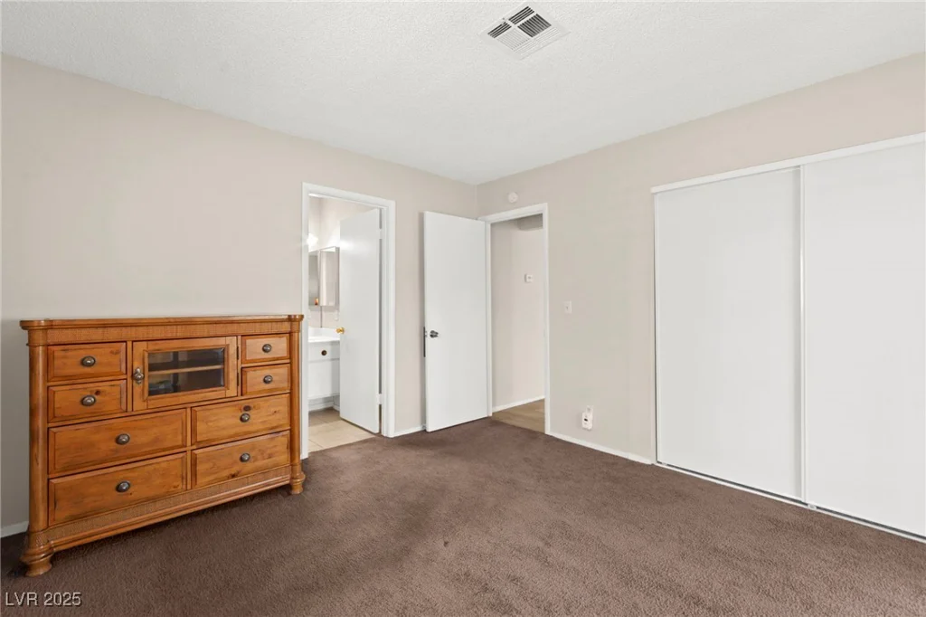 421 Carlin, Las Vegas, NV 89110