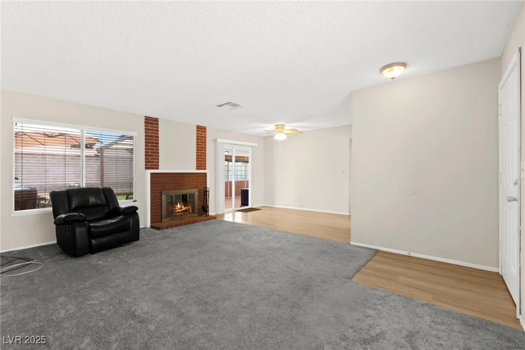 421 Carlin, Las Vegas, NV 89110
