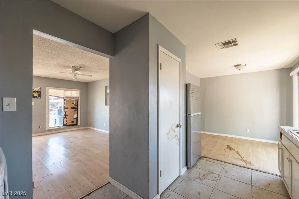 321 Princess, North Las Vegas, NV 89030