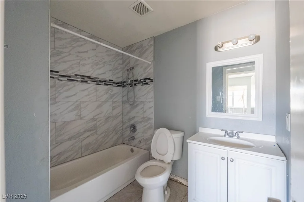 321 Princess, North Las Vegas, NV 89030
