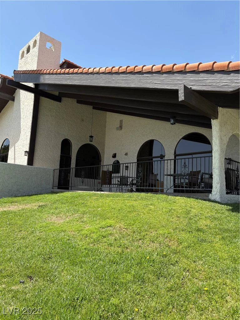 2100 Plaza Del Padre, Las Vegas, NV 89102
