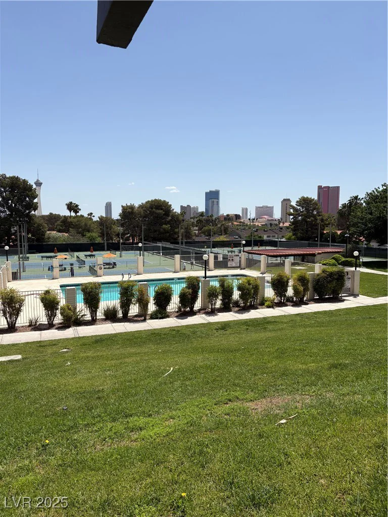 2100 Plaza Del Padre, Las Vegas, NV 89102