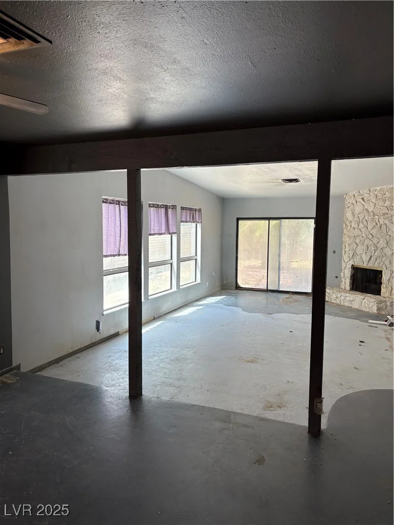 2100 Plaza Del Padre, Las Vegas, NV 89102