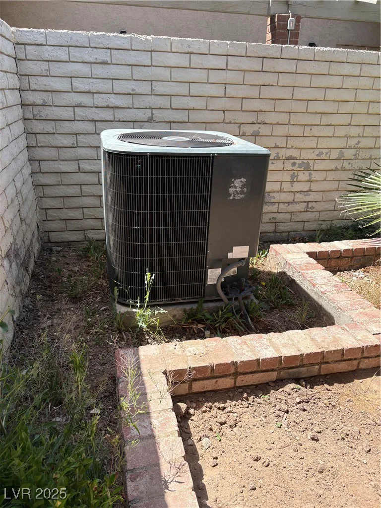 2100 Plaza Del Padre, Las Vegas, NV 89102