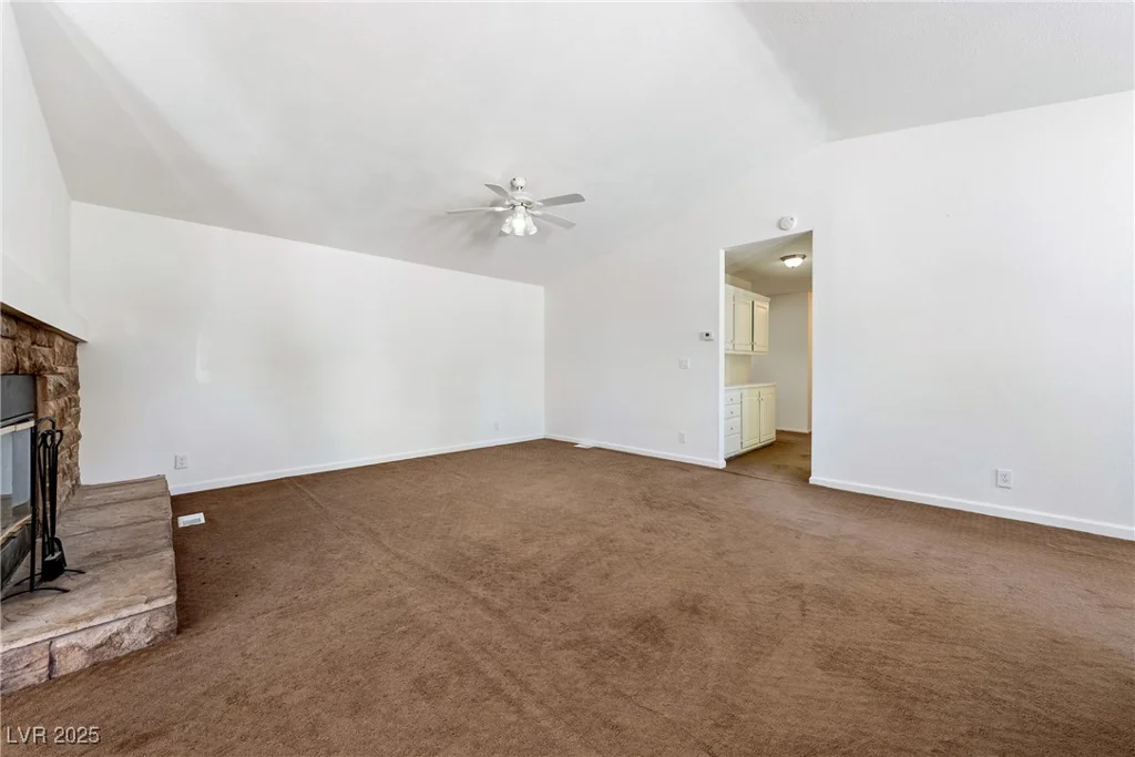 581 Betty, Pahrump, NV 89060