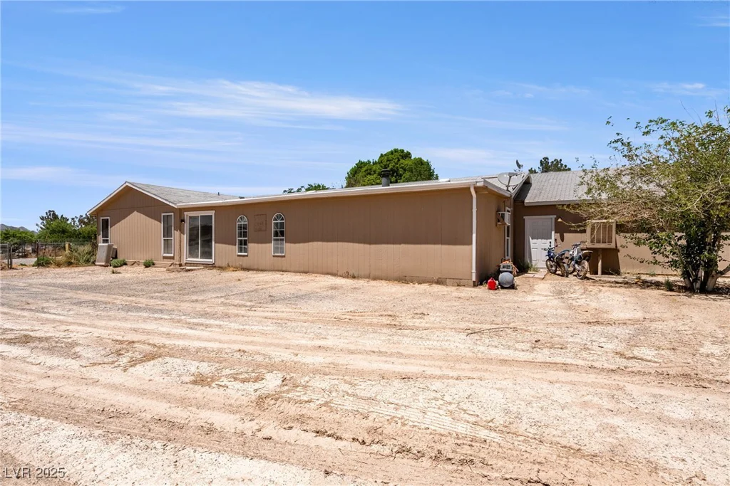 581 Betty, Pahrump, NV 89060