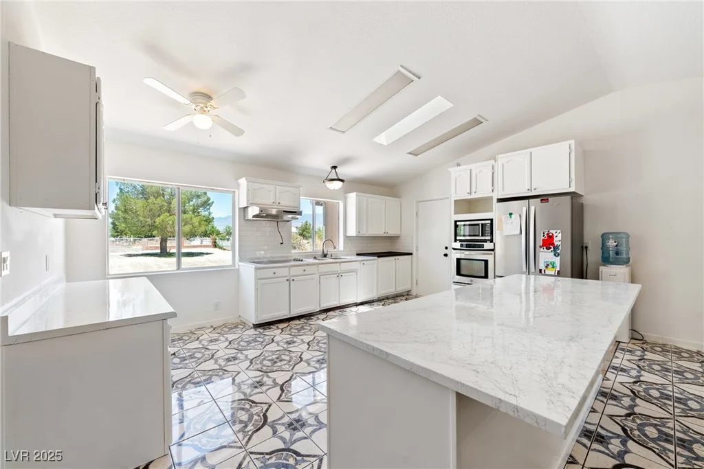 581 Betty, Pahrump, NV 89060