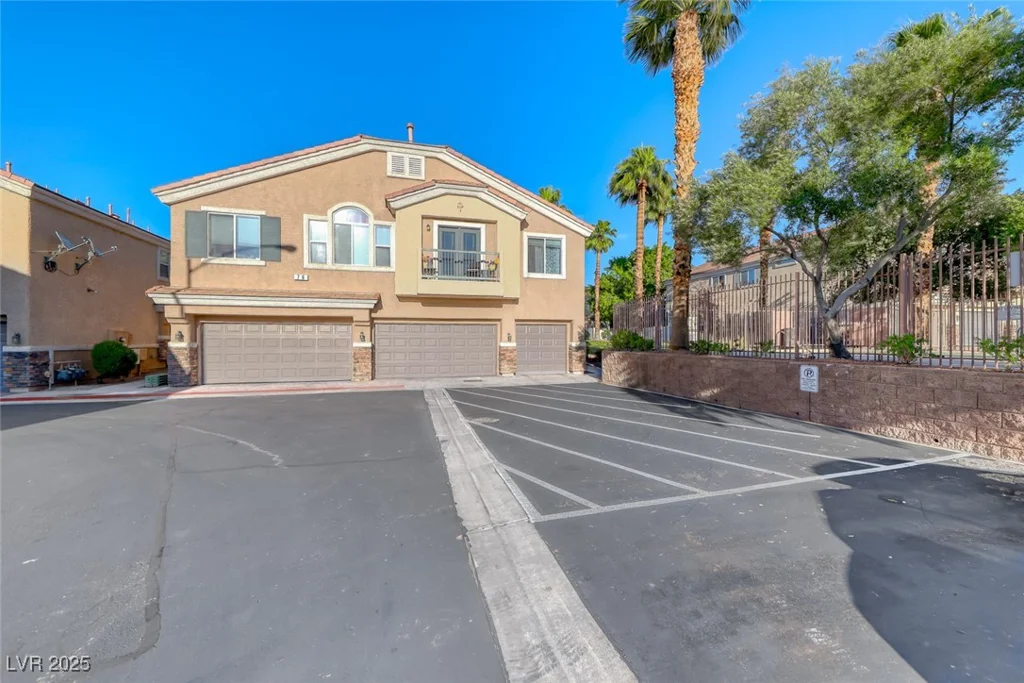 76 Stock Option, Henderson, NV 89074