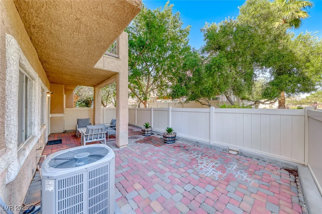 76 Stock Option, Henderson, NV 89074