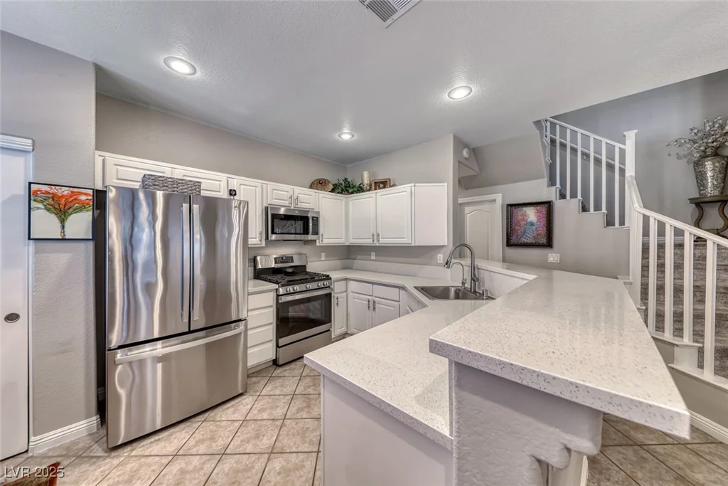 76 Stock Option, Henderson, NV 89074