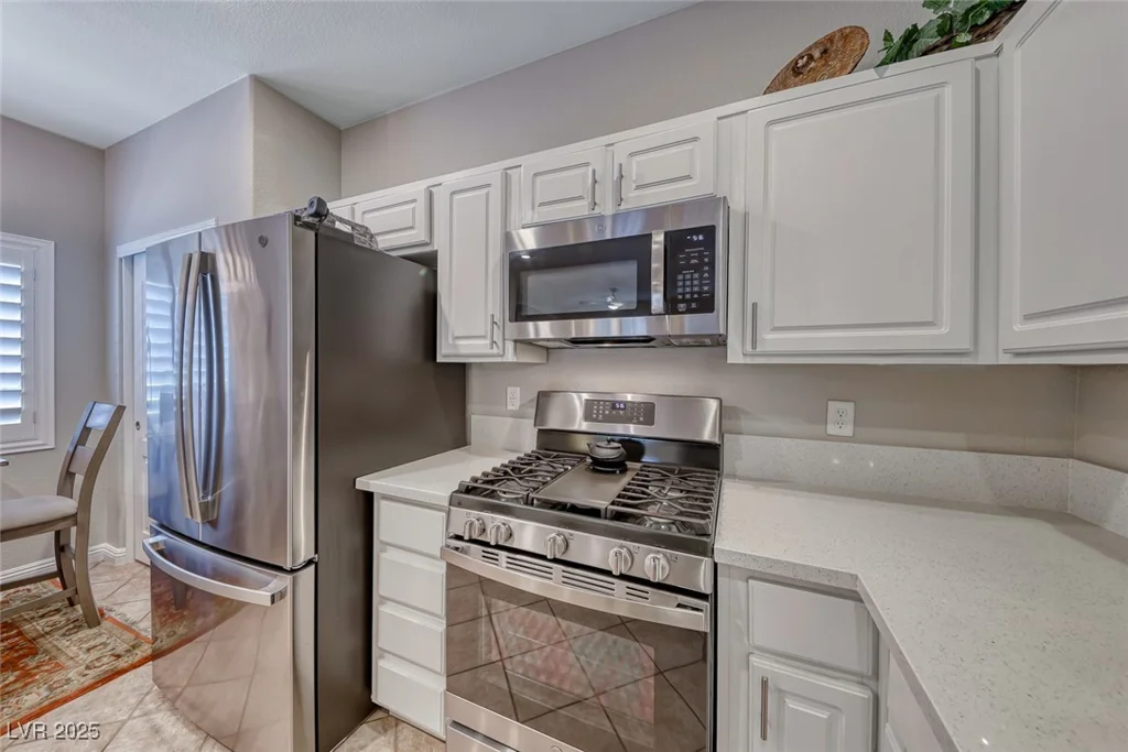 76 Stock Option, Henderson, NV 89074