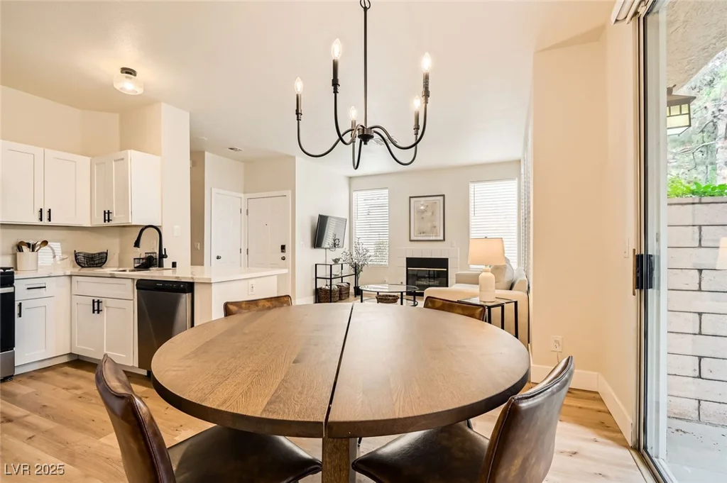 251 Green Valley, Henderson, NV 89012