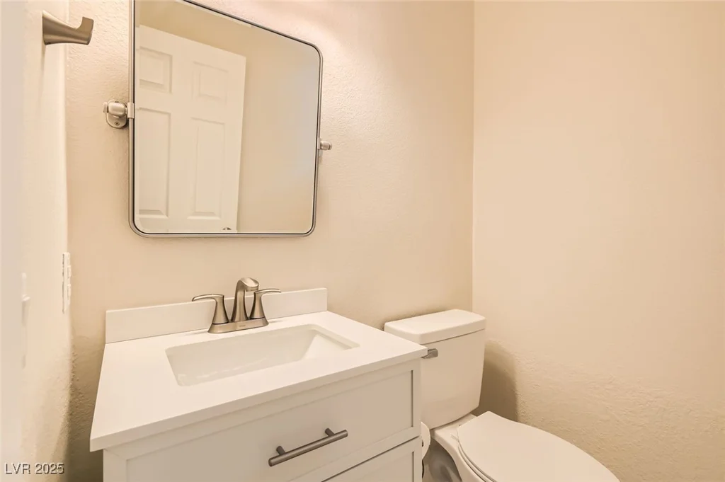 251 Green Valley, Henderson, NV 89012