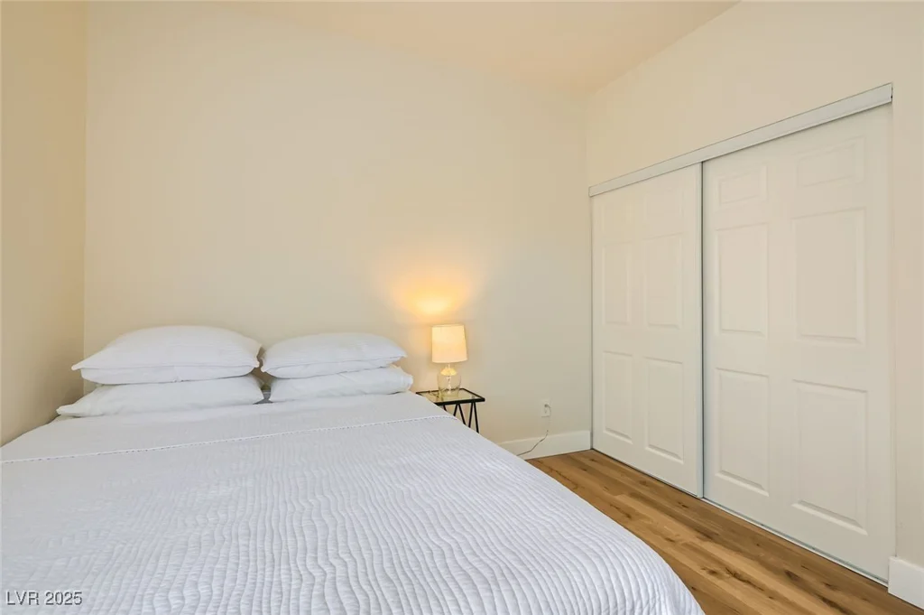 251 Green Valley, Henderson, NV 89012