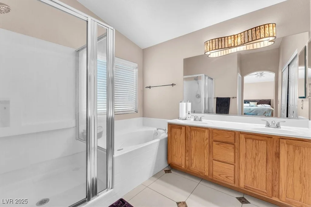 2104 Spanish Town, North Las Vegas, NV 89031