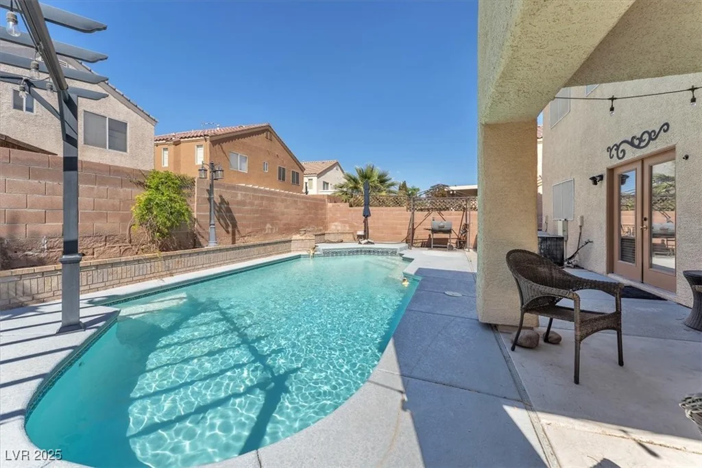 2104 Spanish Town, North Las Vegas, NV 89031