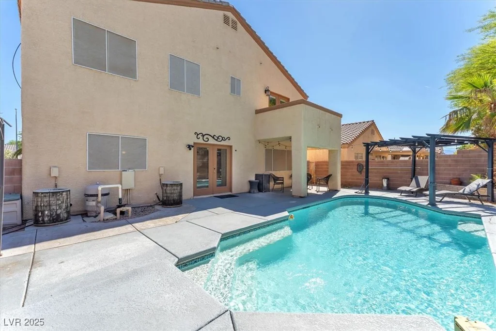2104 Spanish Town, North Las Vegas, NV 89031