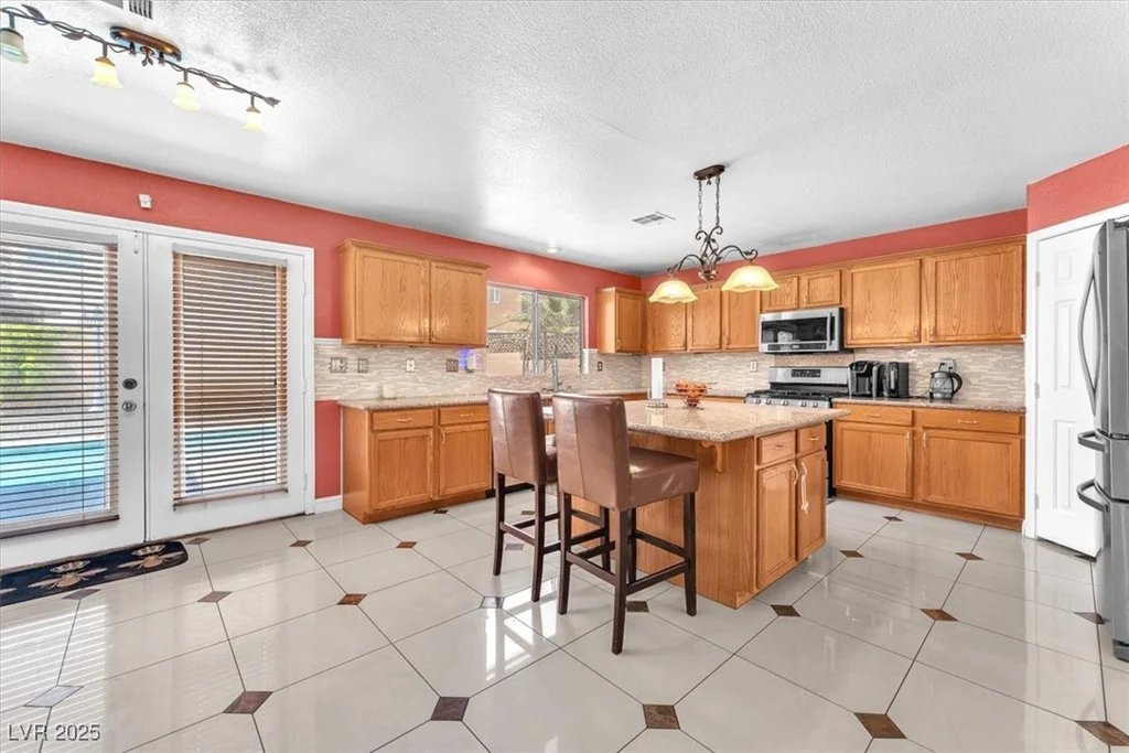 2104 Spanish Town, North Las Vegas, NV 89031