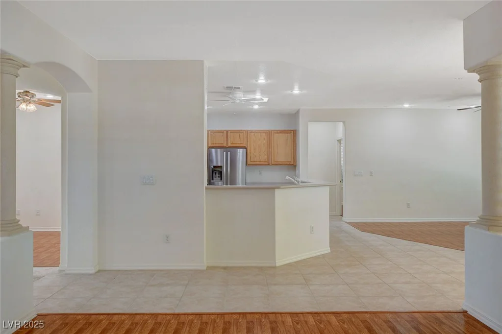 10302 CARA MIA, Las Vegas, NV 89135