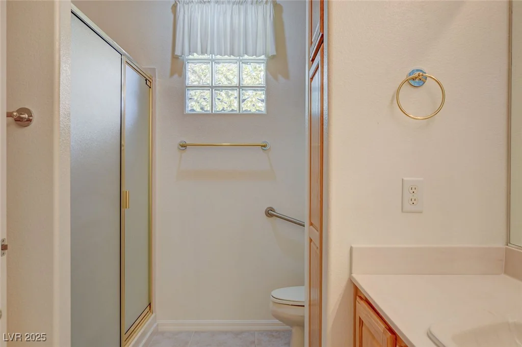 10302 CARA MIA, Las Vegas, NV 89135