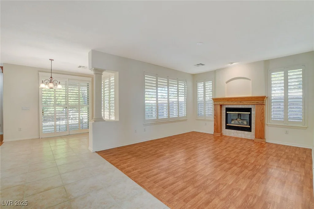 10302 CARA MIA, Las Vegas, NV 89135