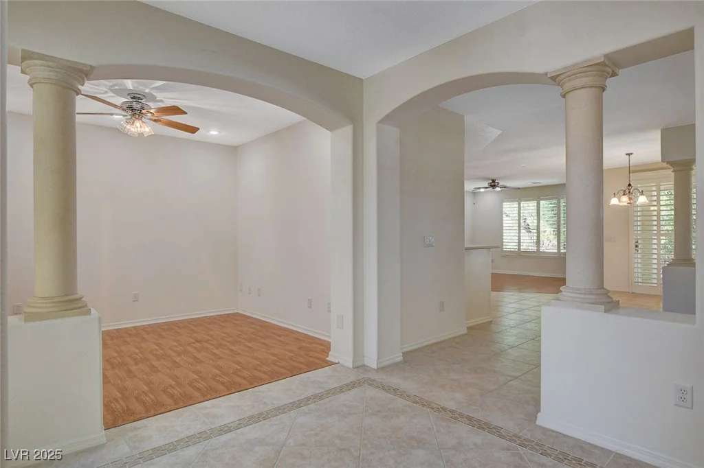 10302 CARA MIA, Las Vegas, NV 89135