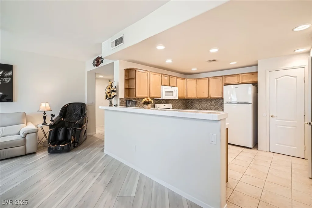 2325 Windmill, Henderson, NV 89074