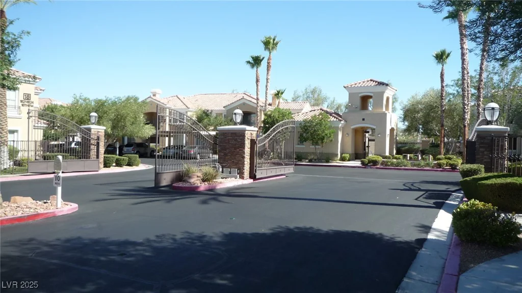 2325 Windmill, Henderson, NV 89074