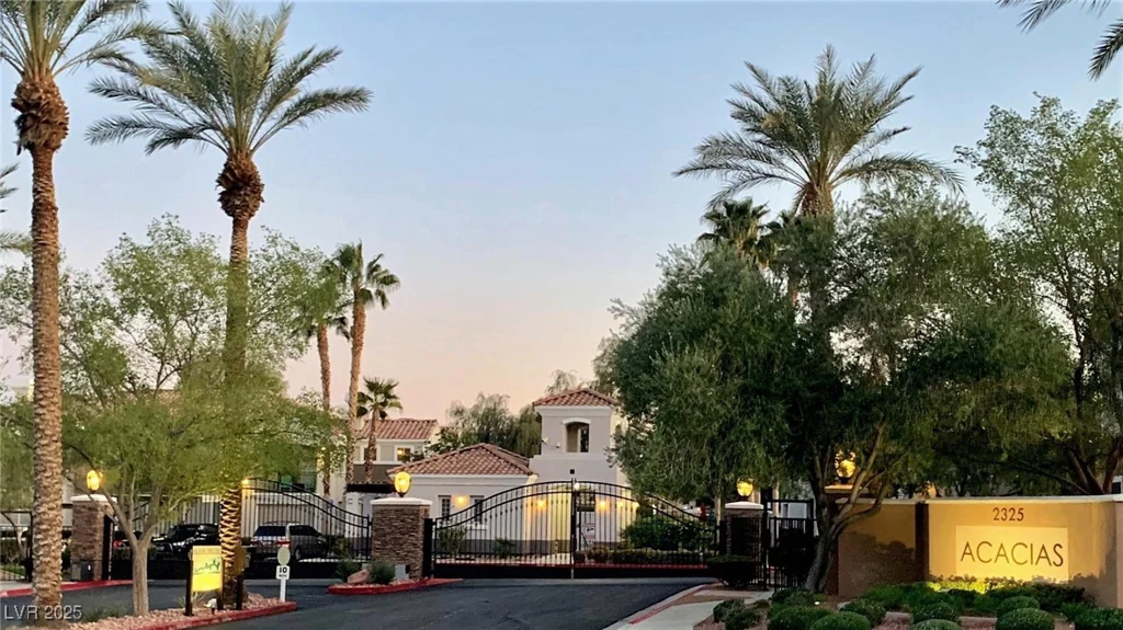 2325 Windmill, Henderson, NV 89074
