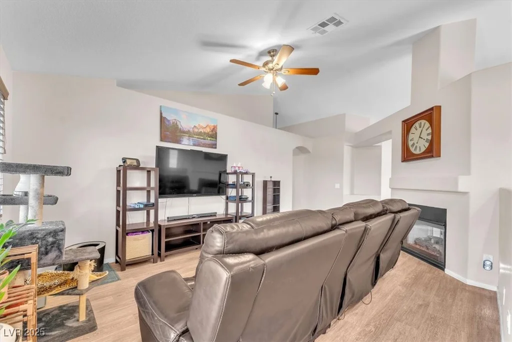 452 Waterwheel Falls, Henderson, NV 89015