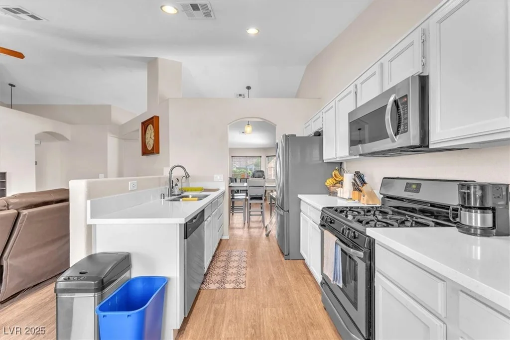 452 Waterwheel Falls, Henderson, NV 89015