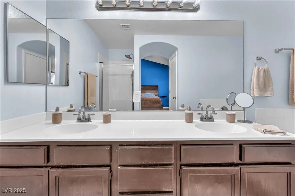 452 Waterwheel Falls, Henderson, NV 89015