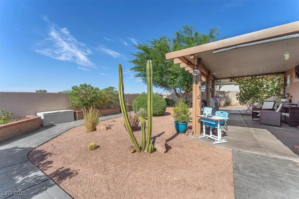 452 Waterwheel Falls, Henderson, NV 89015