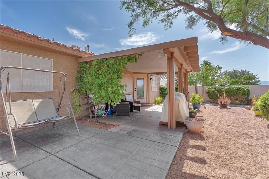 452 Waterwheel Falls, Henderson, NV 89015