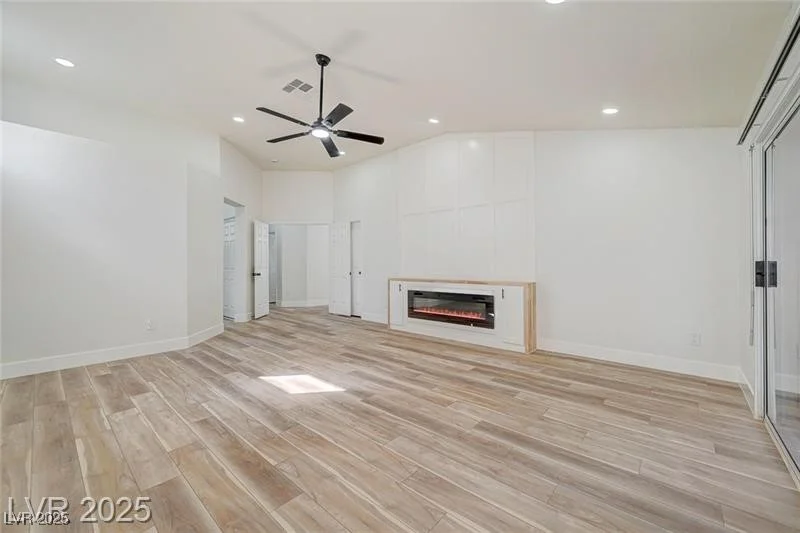 7460 Desert Flame, Las Vegas, NV 89149