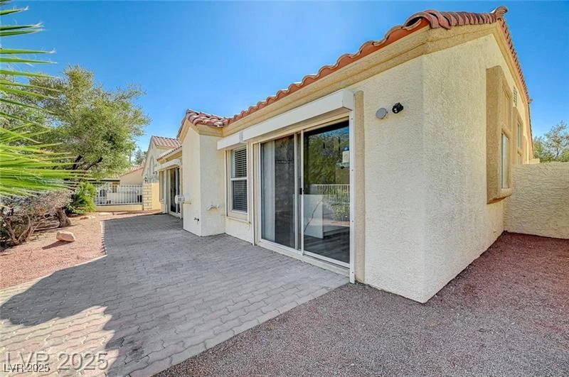 7460 Desert Flame, Las Vegas, NV 89149