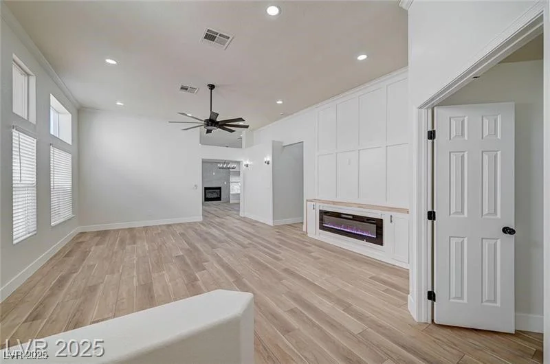 7460 Desert Flame, Las Vegas, NV 89149